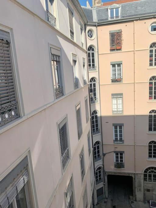 Appart Sur Cour Proche Bellecour Apartment Lyon Exterior photo